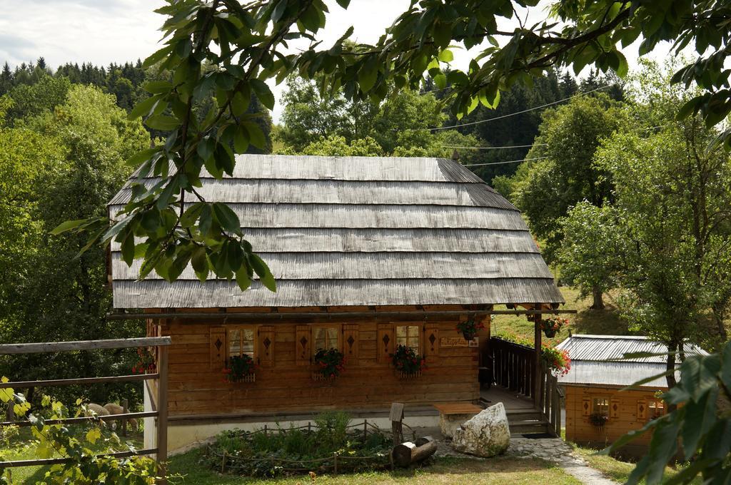 Tourist Farm Samec Sele Exterior foto